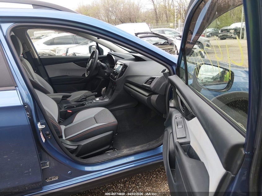 Blue Subaru Crosstrek 136352